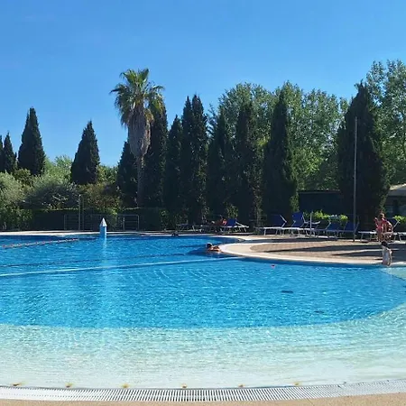 Campsitechalet In Near Sea Incl Airco Dağ evi Viareggio